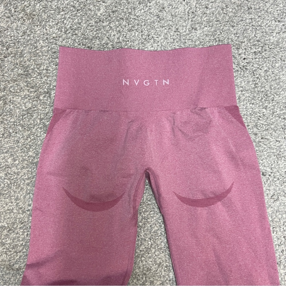 NVGTN Leggings Womens Small pink Booty contour seamless Cropped Workout Gym - Picture 8 of 9